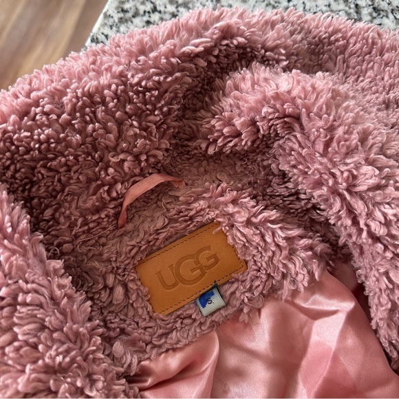 UGG Kaley Teddy Bear Coat Plush Fuzzy Cozy Jacket - Ariana Grande Pink Blush Sm - Picture 9 of 13